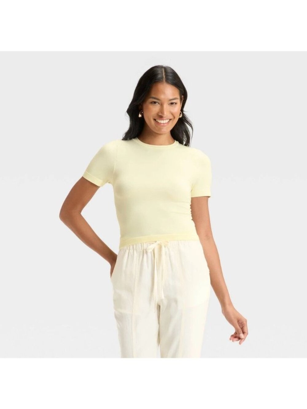 NWT Women's Slim Fit Short Sleeve Seamless Baby T-Shirt - a New Day Cream  L